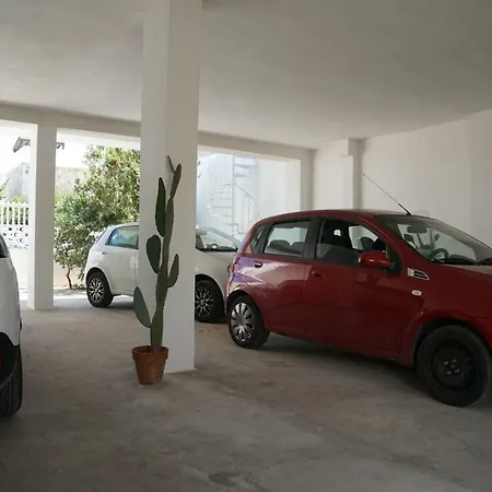 Appartamento Anna House Fronte Mare 2