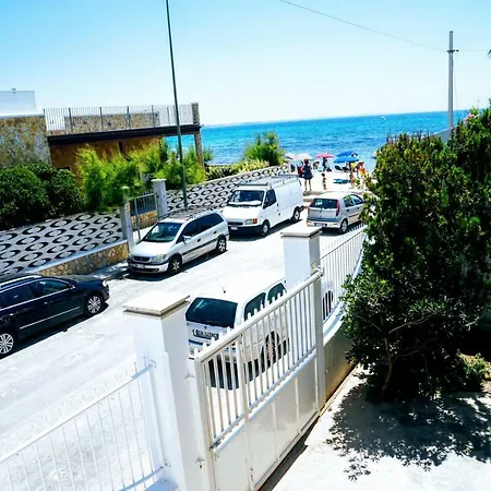 Anna House Fronte Mare 2